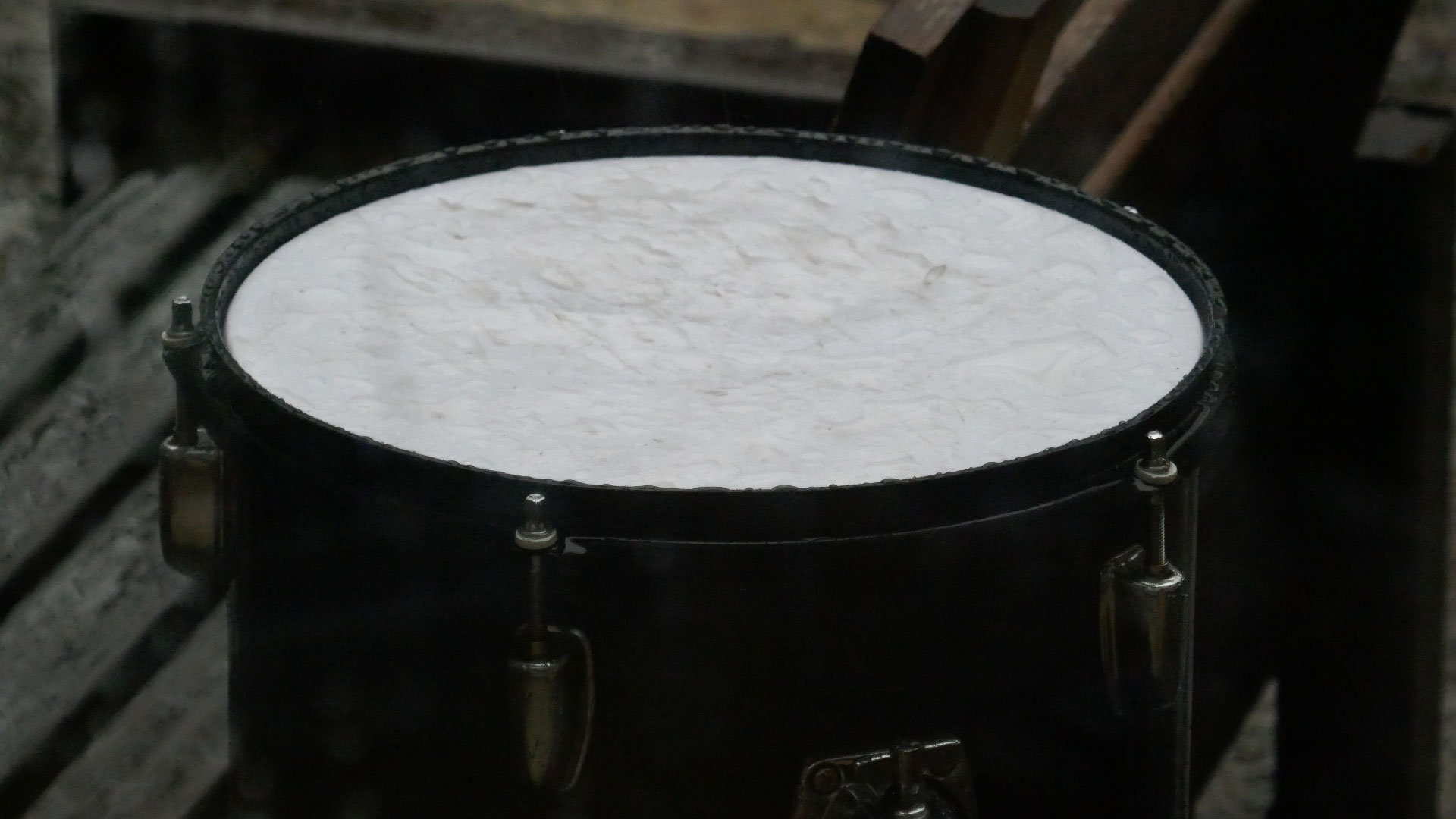 2024-02-09 Regen auf einer kleinen Tom (Audio)